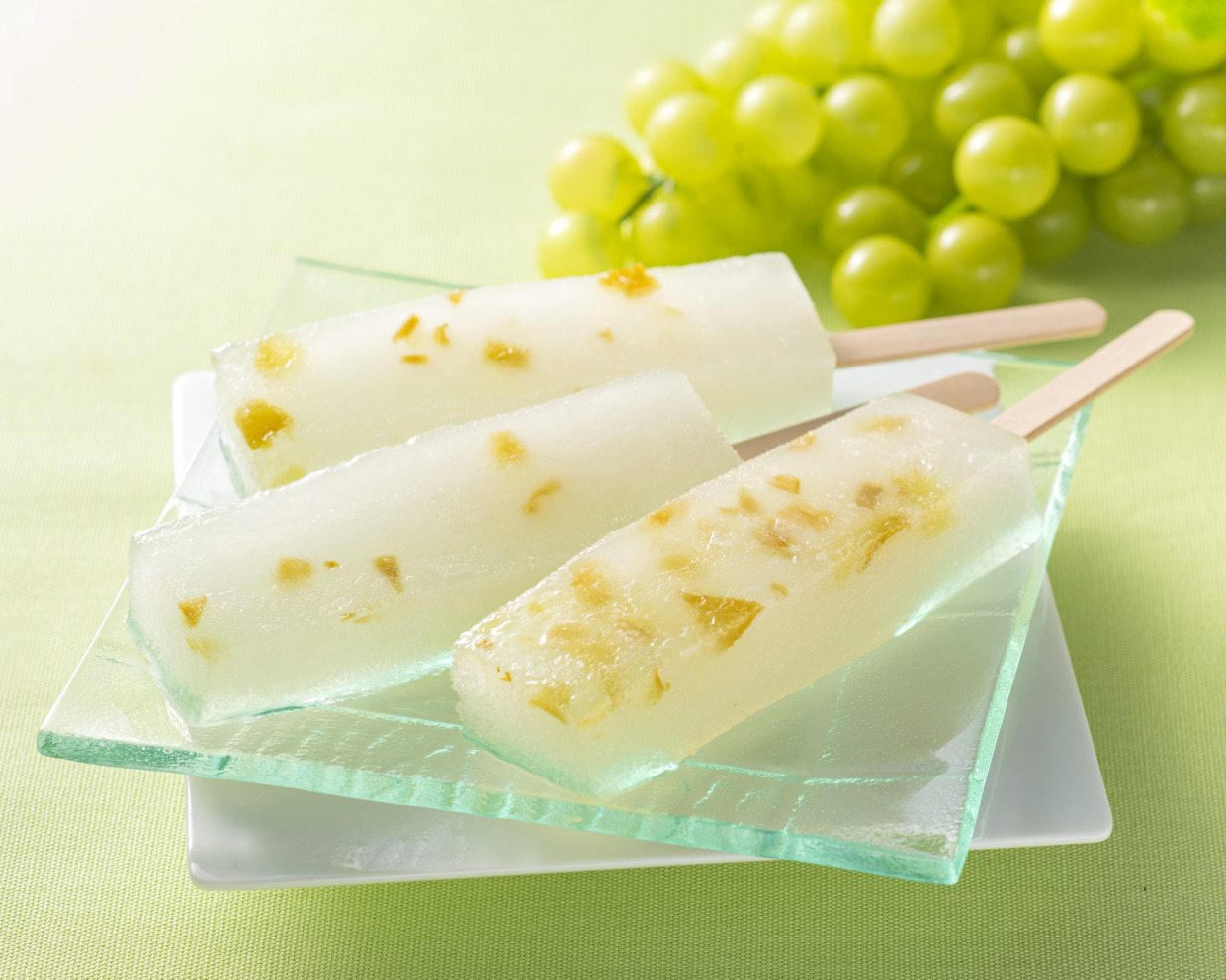 シャリもち葛バー 八天堂ファーム シャインマスカット６本入